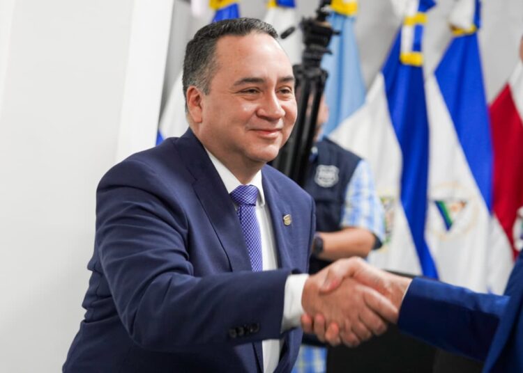 Fiscalía impulsa urgente reforma normativa para fortalecer la lucha contra el crimen en El Salvador