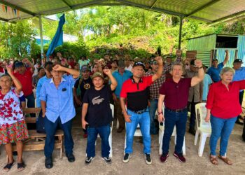 «El Chino» Flores: FMLN, la única esperanza para transformar El Salvador