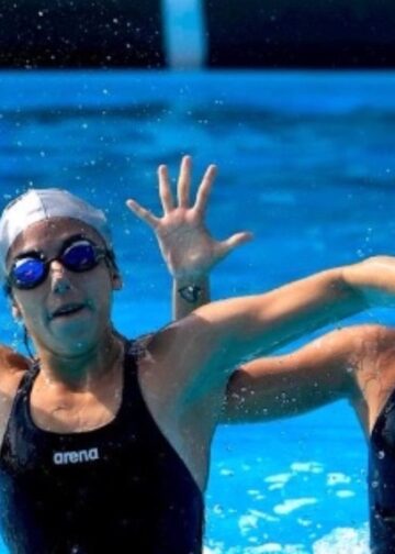 Grecia Mendoza y Cesia Castañeda conquistan el oro en natación artística en Guatemala 2025