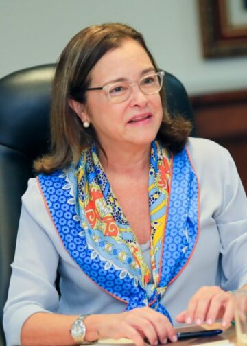 Canciller Alexandra Hill Tinoco: “El país está comprometido con un desarrollo sostenible, inclusivo y de alto impacto”