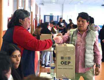Tras 20 años en el poder, la izquierda boliviana pierde las elecciones presidenciales