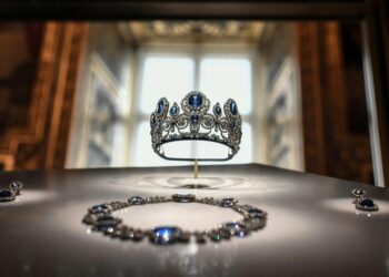Robo del Lourve podría responder a intereses de otros países, informa Fiscalía de Francia