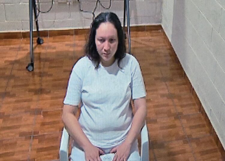 15 años de cárcel para mujer extorsionista de la pandilla 18