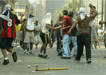 José Jeri declara estado de emergencia en Perú por escalada criminal