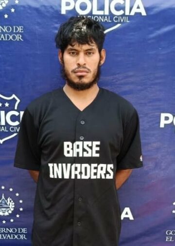 Estando ebrio amenazó con arma de fuego a habitantes de Sonsonate: era pandillero de la 18