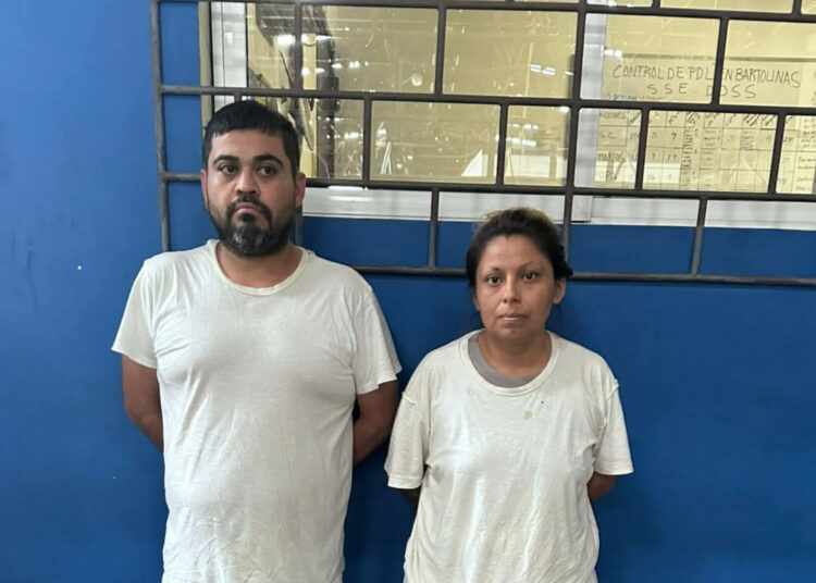 FGR captura a pareja vinculada con tráfico de drogas y decomisa drogas, dinero y vehículos