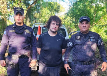 Capturan en Chalatenango a sujeto que hurto un vehículo haciéndose pasar por comprador