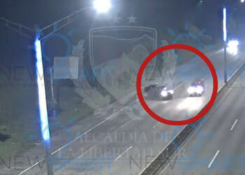 Choque en bulevar Monseñor Romero pone en evidencia los riesgos de la velocidad excesiva