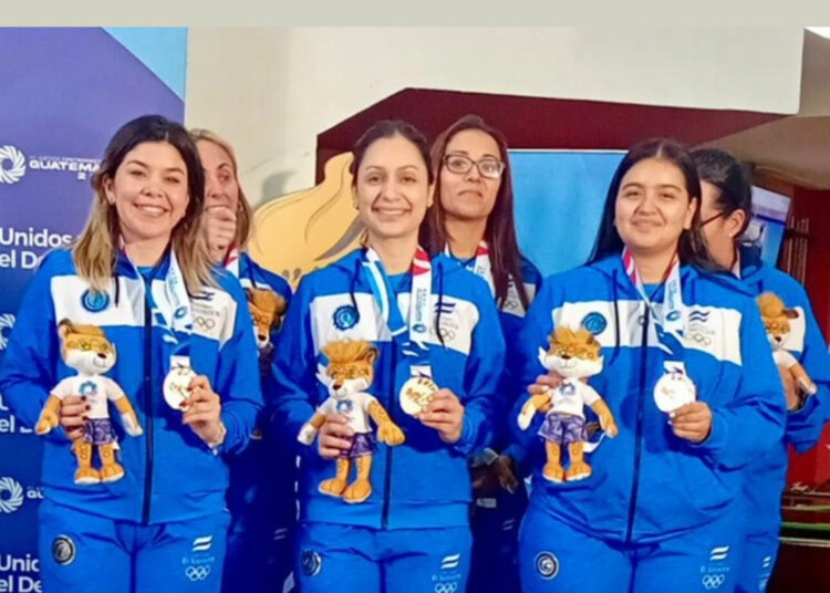 El Salvador obtiene medalla de bronce en bowling femenino por equipos