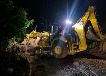 Acciones de prevención y limpieza vial aseguran la conectividad en las carreteras