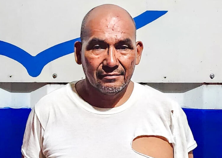 Ebrio al volante: conductor causa choque múltiple con 3 vehículos dañados en Santa Ana