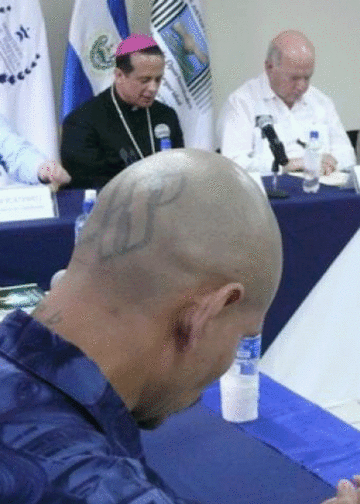 Gobiernos anteriores de El Salvador prefirieron pactar y lucrarse con pandillas