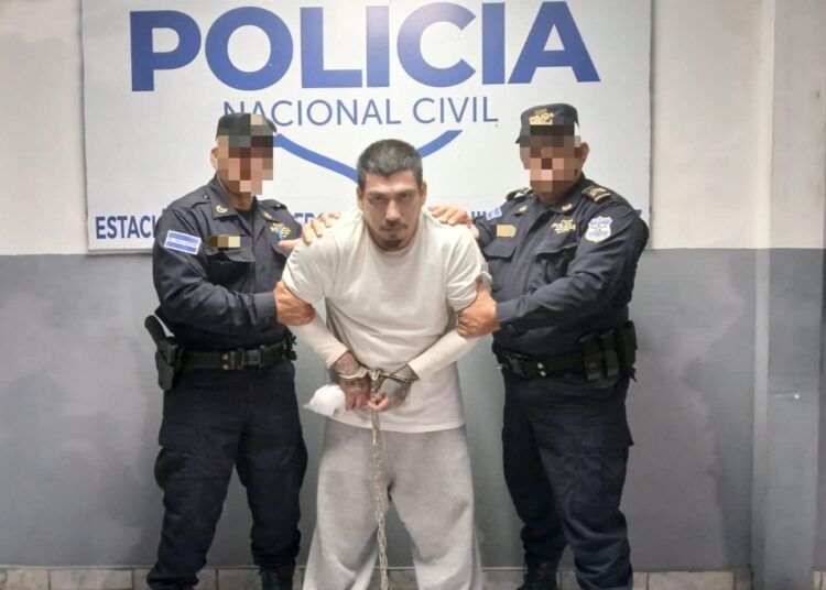 Capturan y repatrian a palabrero de la 18 Sureños buscado por homicidios agravados
