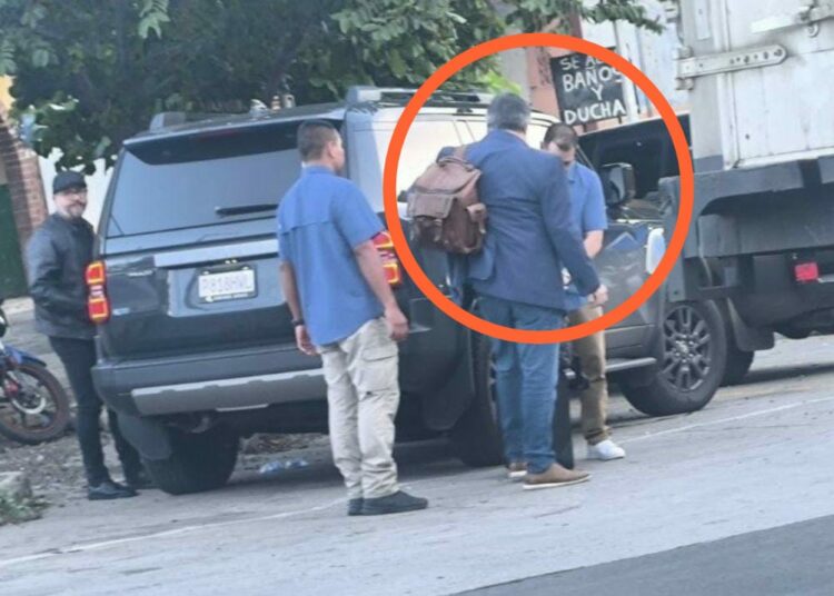 Exministro de Guatemala sale del país tras inicio de investigaciones por fuga de pandilleros