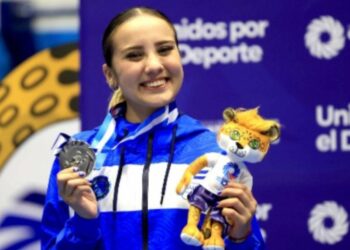 Gabriella Izaguirre brilla con medalla de plata en los Juegos Centroamericanos 2025