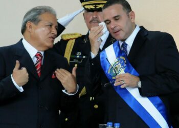 La factura del FMLN aún se paga: deuda heredada limita el futuro de El Salvador
