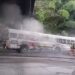 Autoridades controlan incendio en autobús y regulan el tránsito en Las Delicias, Santa Tecla