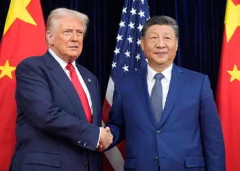Trump y Xi Jinping sostienen diálogo histórico en busca de tregua comercial