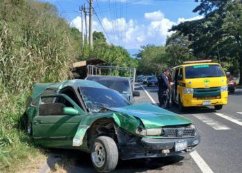 Cuatro personas resultan heridas en triple accidente sobre carretera Panamericana