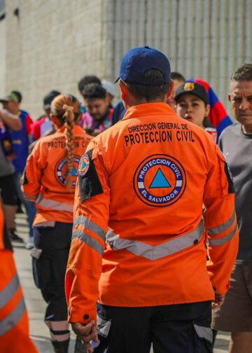 Protección Civil mantiene dispositivo en el Clásico de las Leyendas