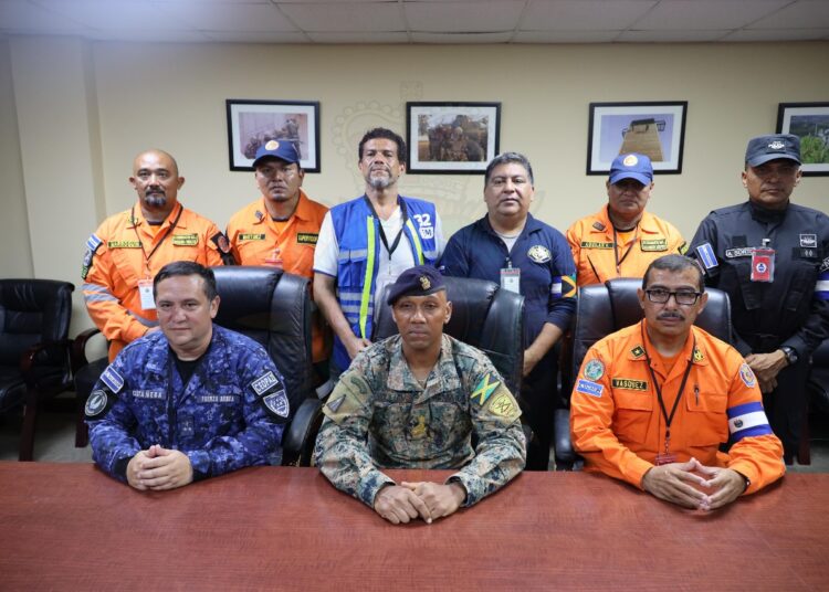 Jamaica reconoce la solidaridad de El Salvador durante la emergencia por el huracán Melissa