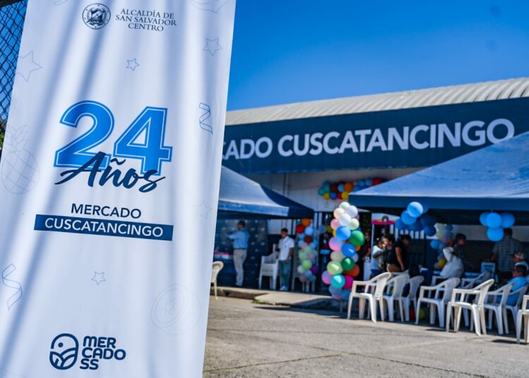 Celebración del 24 aniversario del mercado Cuscatancingo impulsa comercio, salud
