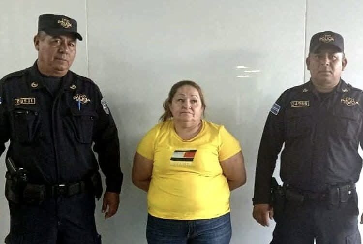 Capturan a pandillera veterana de la MS cuando hurtaba productos de un supermercado