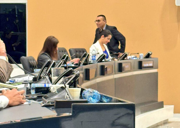 Régimen de Excepción se extiende otra vez sin los votos de ARENA: Villatoro y Lira vuelven a ausentarse