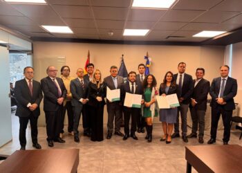 El Salvador y Bolivia fortalecen sus lazos económicos con la creación de una Cámara Binacional