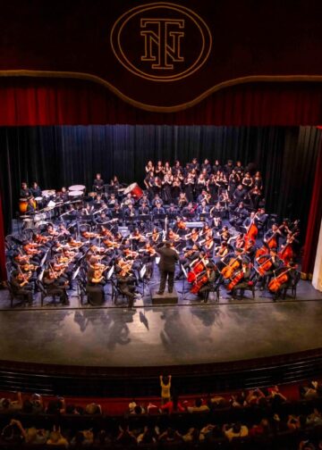 Gabriela de Bukele celebra los avances y sueños de los estudiantes de la Escuela Nacional de Música