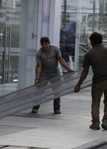 Comerciantes se preparan ante posibles incidentes después de las elecciones en Honduras