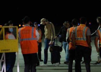 Juan Luis Guerra llega a El Salvador para el carnaval de San Miguel 2025