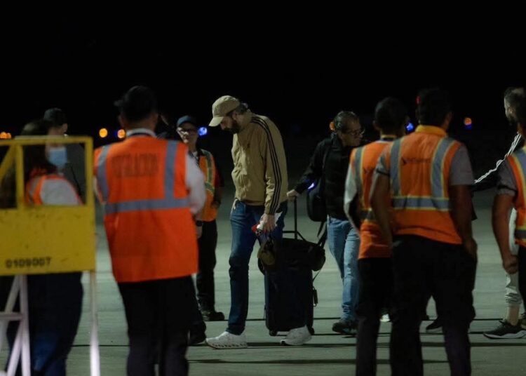 Juan Luis Guerra llega a El Salvador para el carnaval de San Miguel 2025