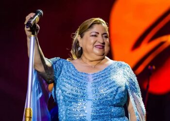 Los Hermanos Flores desatan el baile en el Carnaval de San Miguel