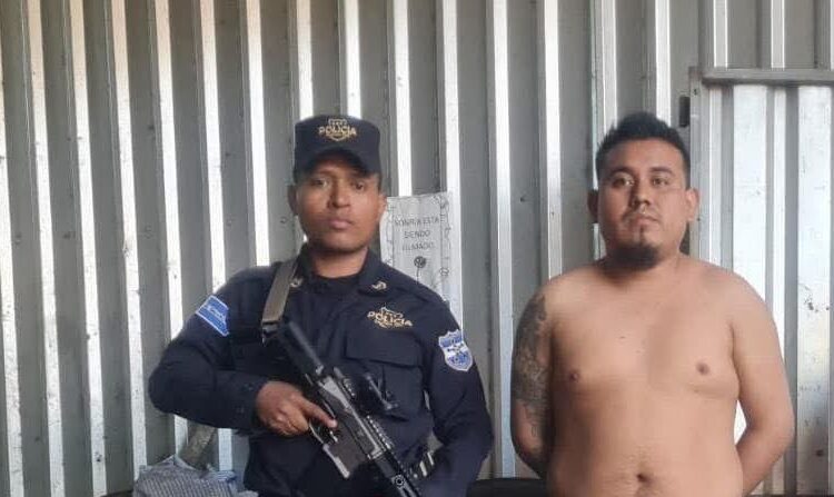 Capturan a “homeboy” de la 18 que se escondía en Cojutepeque