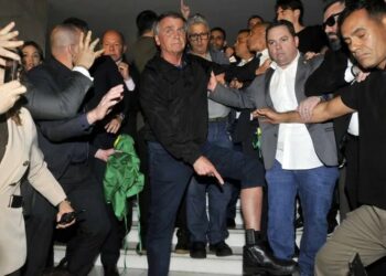 Jair Bolsonaro regresa a la cárcel por intento de fuga