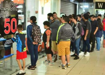 Defensoría del Consumidor vigilante de las ofertas del Black Friday