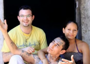 “Mi sueño es ver al Viejo Lin y al Chino Tres Colas hacer la paz”: Padre Toño