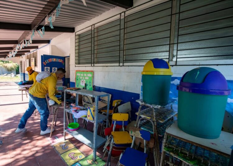 Inicia renovación del Centro Escolar Cantón Escalón, en La Libertad