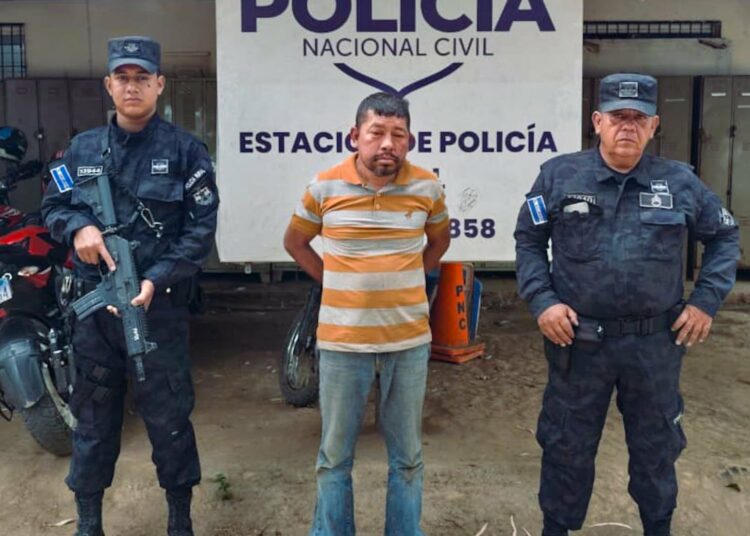 Capturan a hombre que agredió a su ex pareja con una varilla en Santa Ana