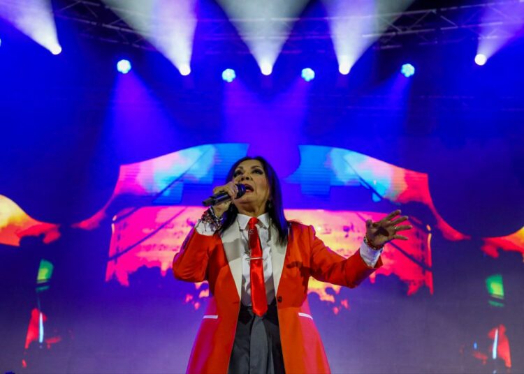 Ana Gabriel destaca seguridad en El Salvador