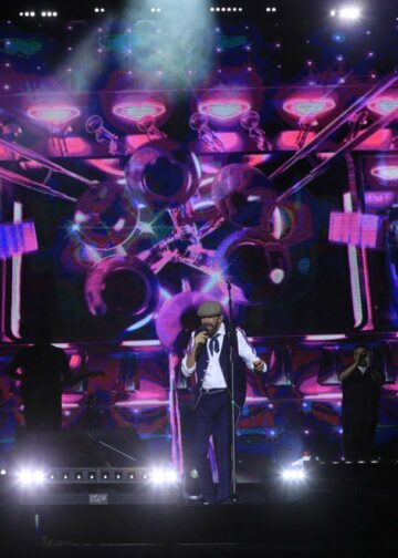 Lleno total en el Estadio Charlaix durante concierto de Juan Luis Guerra en Carnaval de San Miguel