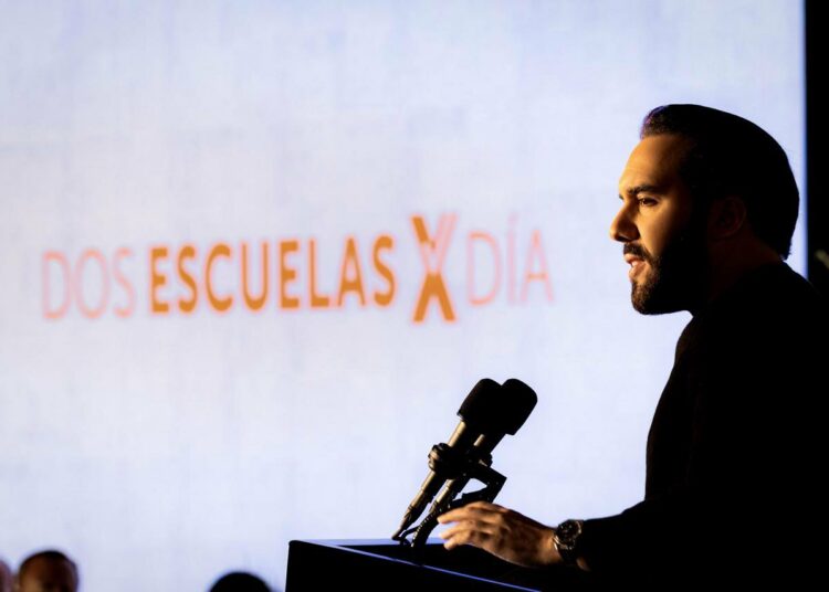 Presidente Bukele entrega 70 centros educativos del programa “Dos Escuelas por Día”