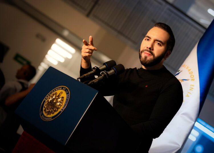 Presidente Bukele resalta crecimiento económico del país gracias al rubro de la construcción