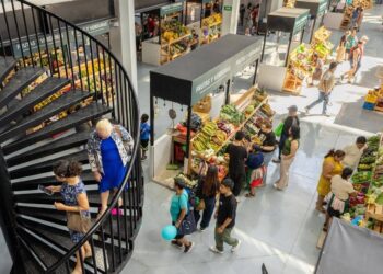 Más de mil puestos de venta te esperan en el mercado San Miguelito