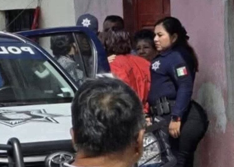 Mujer se defiende de su pareja agresiva y fue capturada, en México