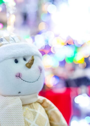 Mercado Hula Hula ofrece variedad de adornos navideños