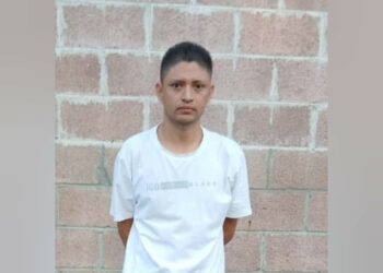 Pandillero de la MS es capturado por la Fuerza Armada y entregado a la Policía