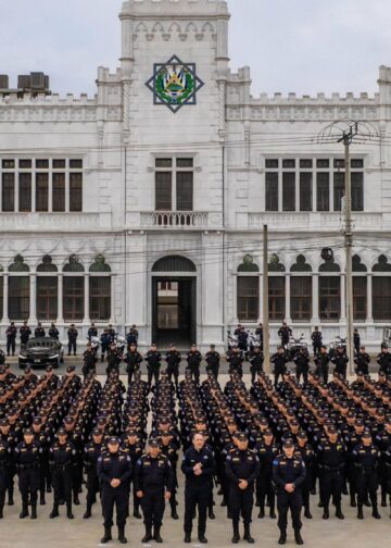 Juramentan a 221 nuevos agentes que reforzarán la seguridad en el país