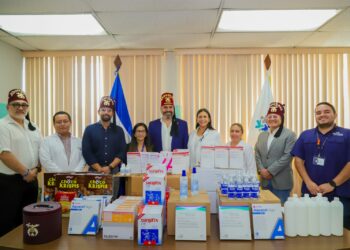 Shriners El Salvador refuerza la atención pediátrica en el Hospital Bloom con donativo